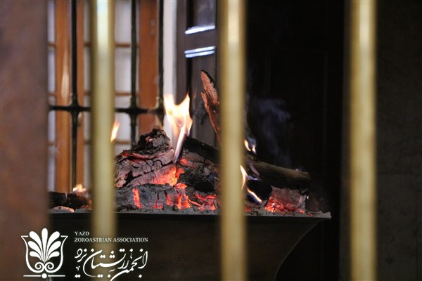 گزارش آیین اوستاخوانی ورهرام یشت در یزد