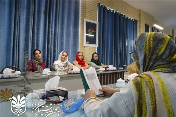 گزارش برگزاری سی‌ و پنجمین دورهمی کتاب‌خوانی در یزد